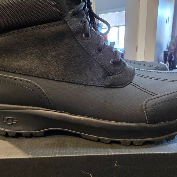 NEW MENS SIZE 12 BLACK UGG EMMETT 1115834 LEATHER WATERPROOF WINTER DUCK BOOTS - Picture 6 of 15